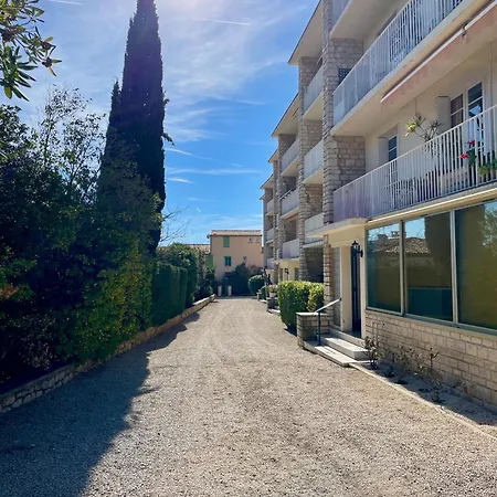 Apartment Au Coeur Et Au Calme De Bandol, Parking Et Climatisation Bandol