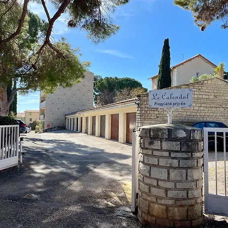 Apartment Au Coeur Et Au Calme De Bandol, Parking Et Climatisation